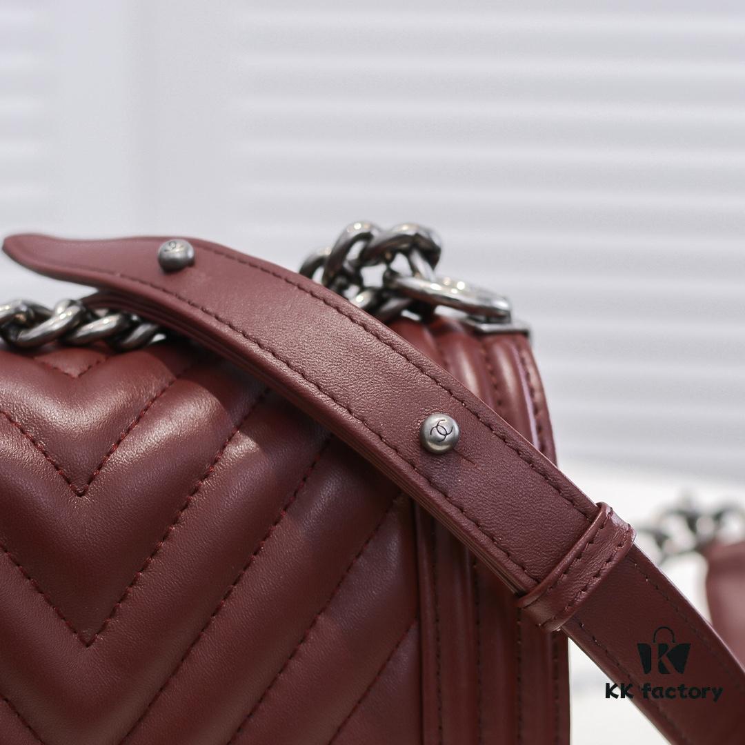 Chanel Genuine Lambskin Bag with Original Hardware - Full Sheepskin, Thickened Electroplated Metal Fittings, Premium Craftsmanship, Resizable Base with Elastic Recovery, High-End Quality, Fits Perfectly in Display Cabinet, Size 20*12*7cm, Model No. 67085