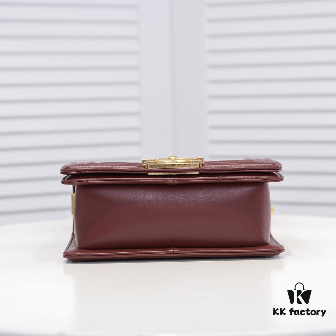 Chanel Small Lamb Leather Bag with Full Sheepskin and Original Hardware - Thickened Electroplated Metal Fittings, Premium Craftsmanship, Real Stock Photo