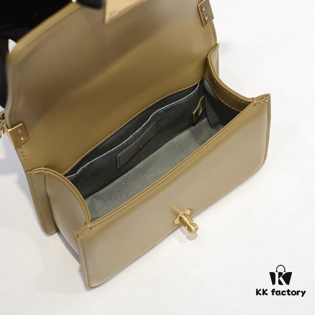 Chanel Crown Lambskin Bag with Original Hardware - Full Sheepskin, Thickened Electroplated Metal Accessories, Premium Craftsmanship, 20*12*7cm, Model No. 67085