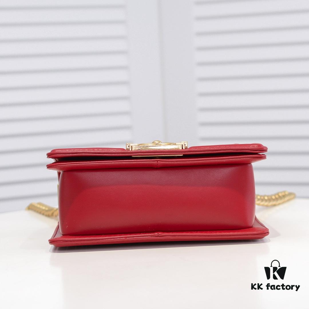 Chanel Crown Lambskin Bag with Full Sheepskin and Original Hardware - Premium Quality, Thickened Electroplated Metal Fittings, Size 20*12*7cm