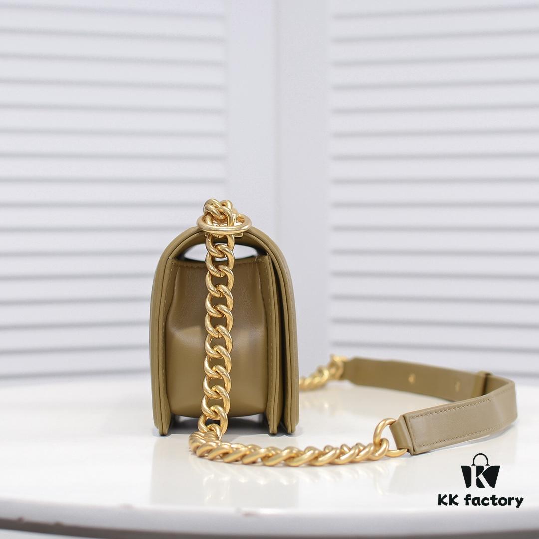 Chanel Crown Lambskin Bag with Original Hardware - Full Sheepskin, Thickened Electroplated Metal Accessories, Premium Craftsmanship, 20*12*7cm, Model No. 67085