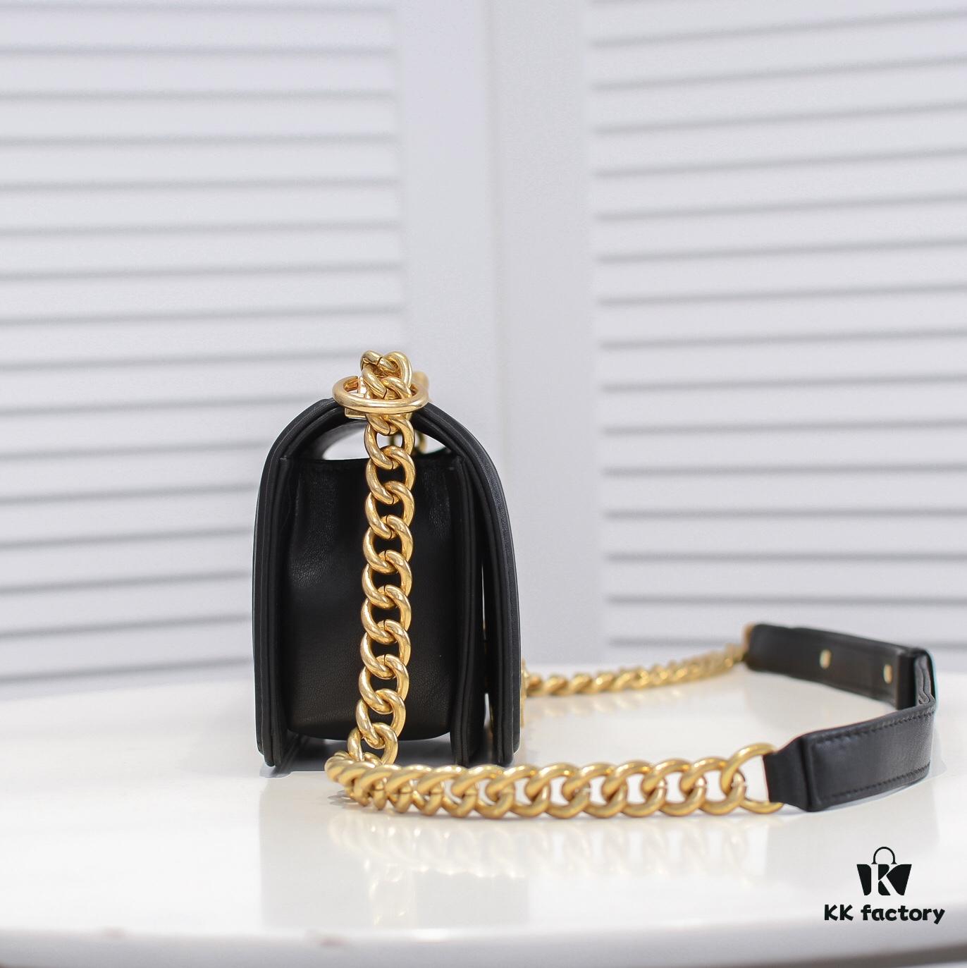 Chanel Crown Lambskin Bag with Full Sheepskin and Original Hardware - Premium Quality, Thickened Electroplated Metal Fittings