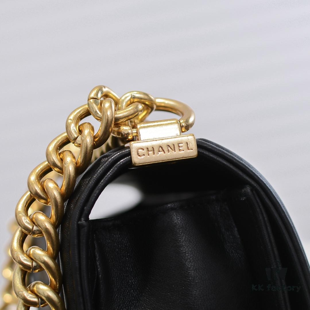 Chanel Crown Lambskin Bag with Full Sheepskin and Original Hardware - Premium Quality, Thickened Electroplated Metal Fittings