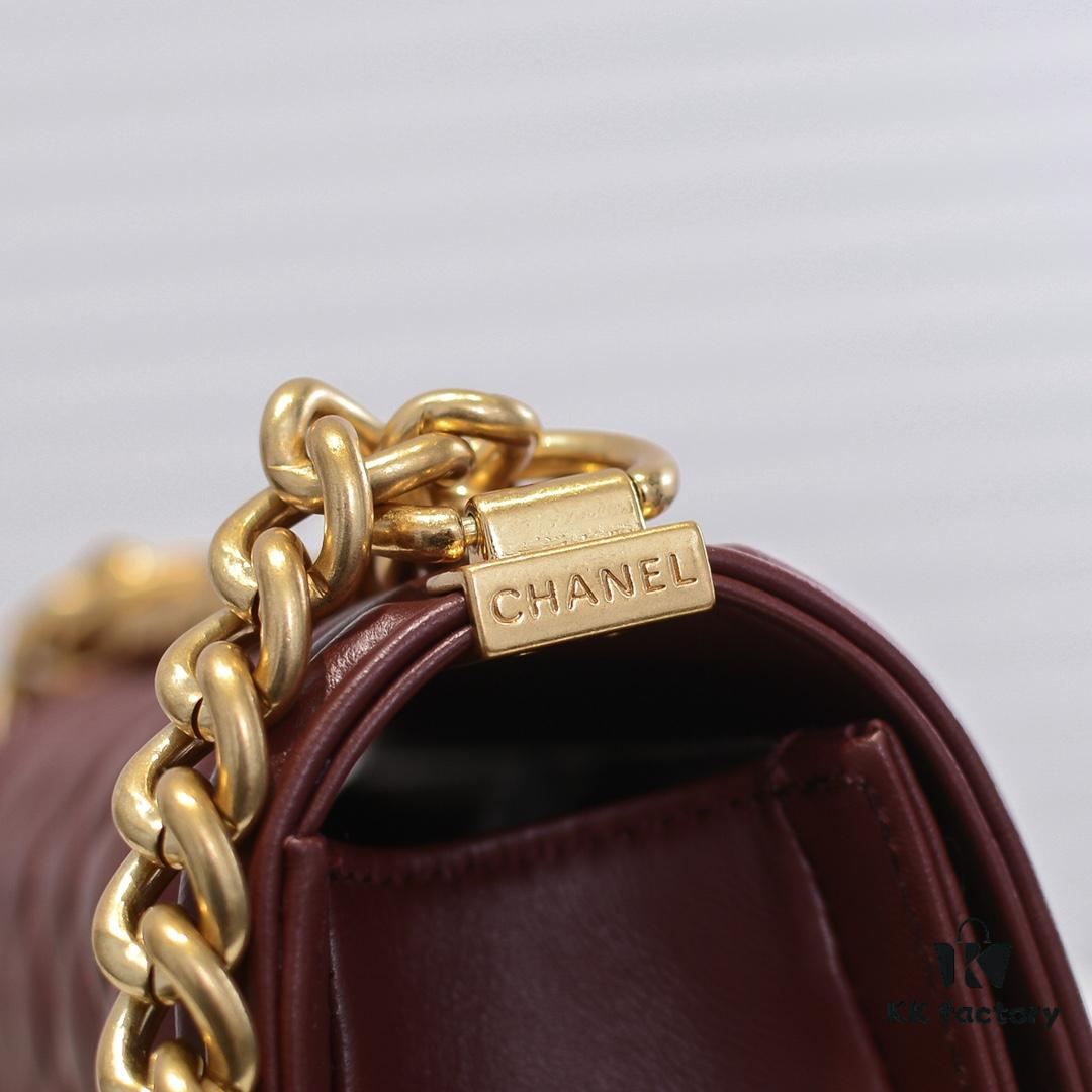 Chanel Crown Lambskin Bag with Original Hardware - Full Sheepskin, Thickened Electroplated Metal, High-Quality Craftsmanship, Premium Look and Durability