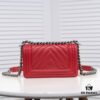 Chanel Crown Lambskin Bag with Full Sheepskin and Original Hardware - Thickened Electroplated Metal Accessories, High-Quality Craftsmanship, Excellent Elasticity and Durability