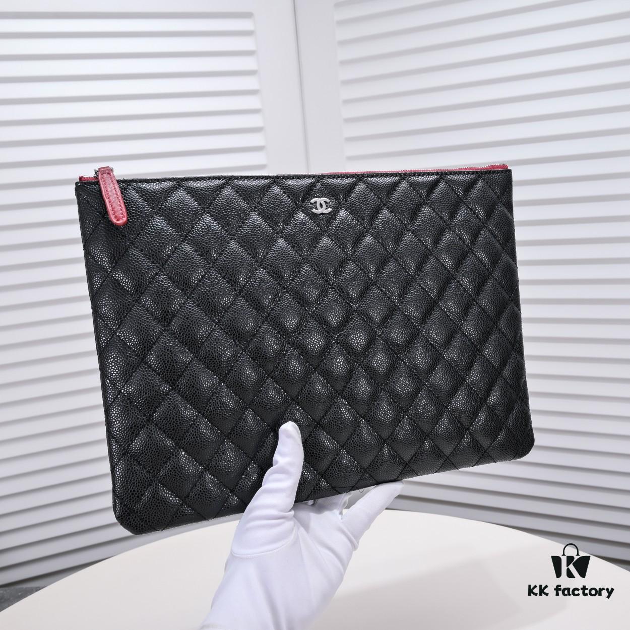 Silver Button with Box Chanel Caviar Leather Quilted Clutch Bag Latest Official Website Release Fashionable and Elegant