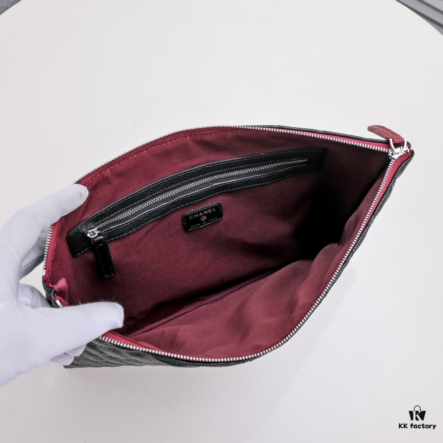 Silver Button with Box Chanel Caviar Leather Quilted Clutch Bag Latest Official Website Release Fashionable and Elegant