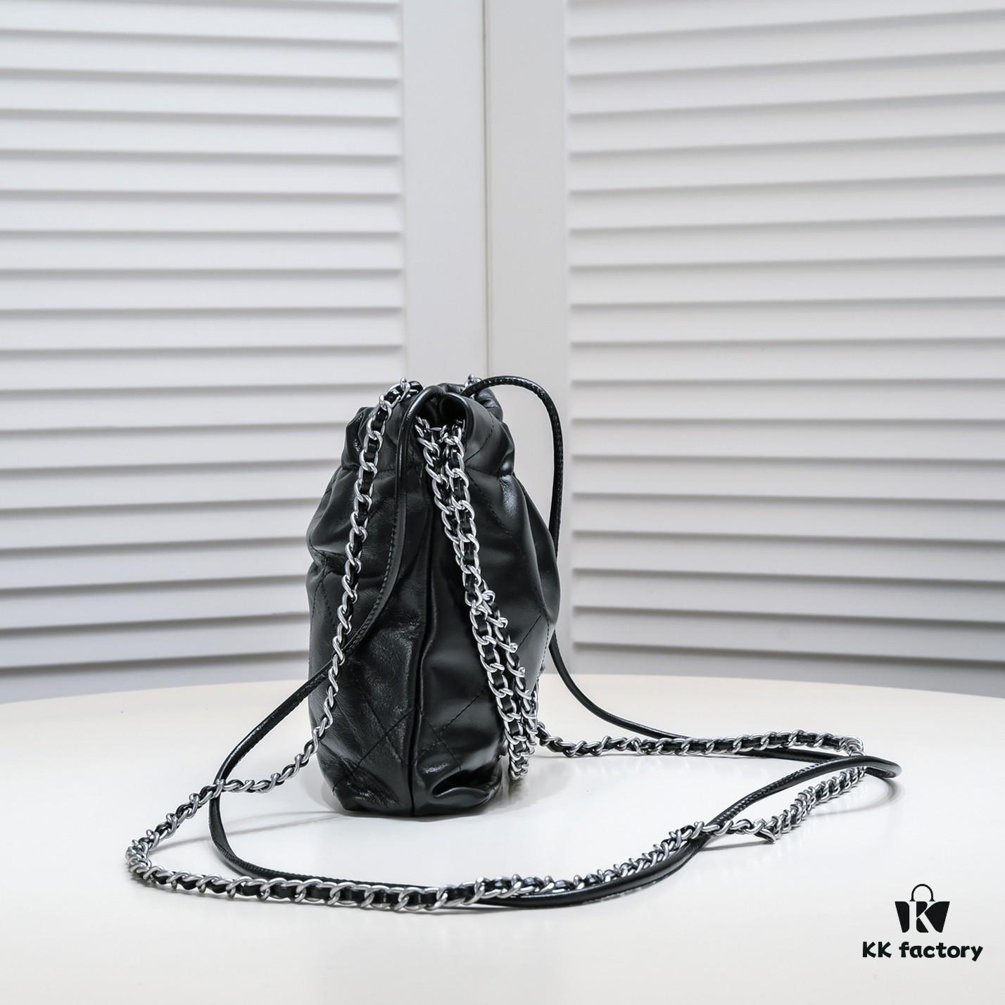 Chanel Mini 22 Bag Strikes Right in the Heart