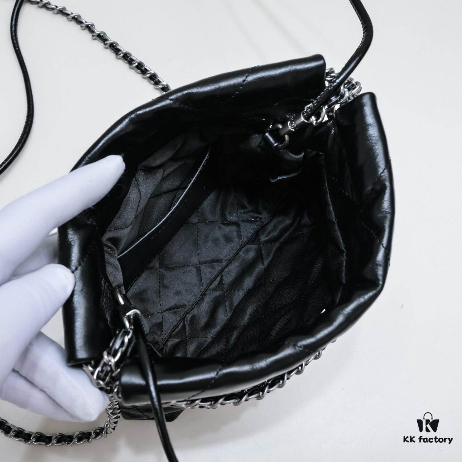 Chanel Mini 22 Bag Strikes Right in the Heart
