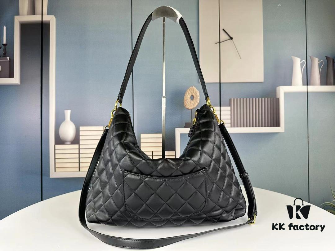 New Arrival Value-for-Money Chanel Hobo Bag Multi-Way Use