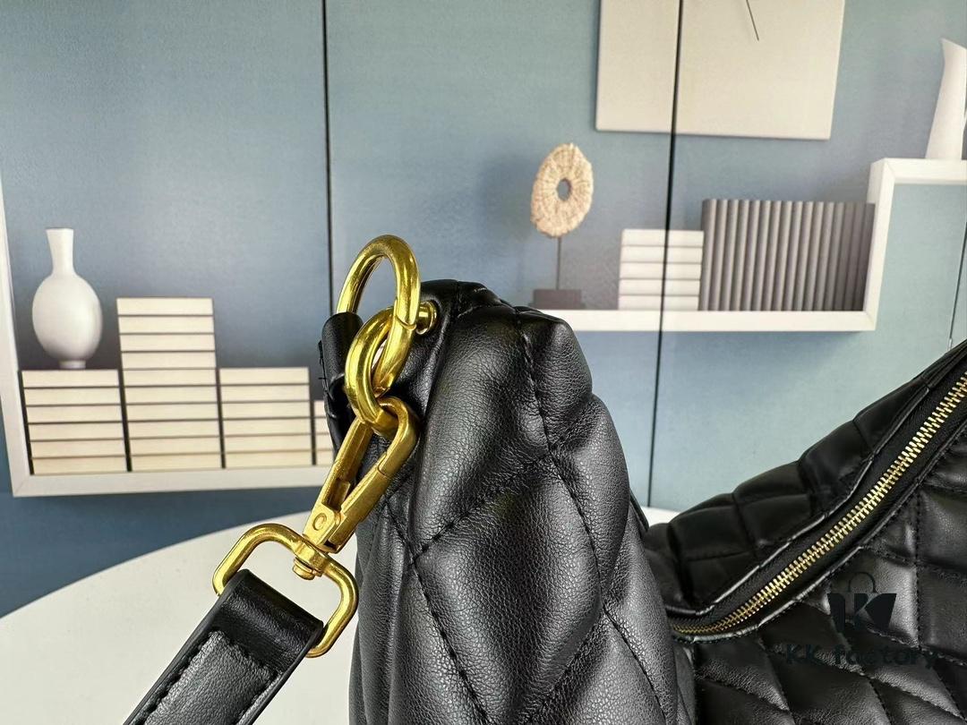 New Arrival Value-for-Money Chanel Hobo Bag Multi-Way Use