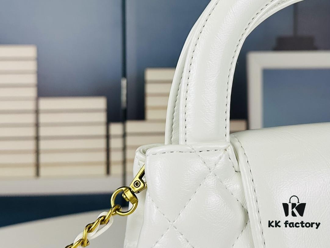 Newly Released 2023 Chanel Kelly Bag from the Highly Anticipated Fall/Winter 23K Collection – Mini and Regular Sizes Available