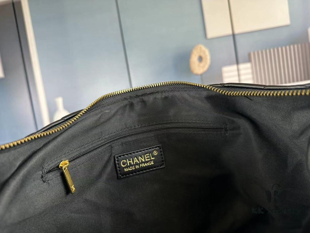 New Arrival Value-for-Money Chanel Hobo Bag Multi-Way Use