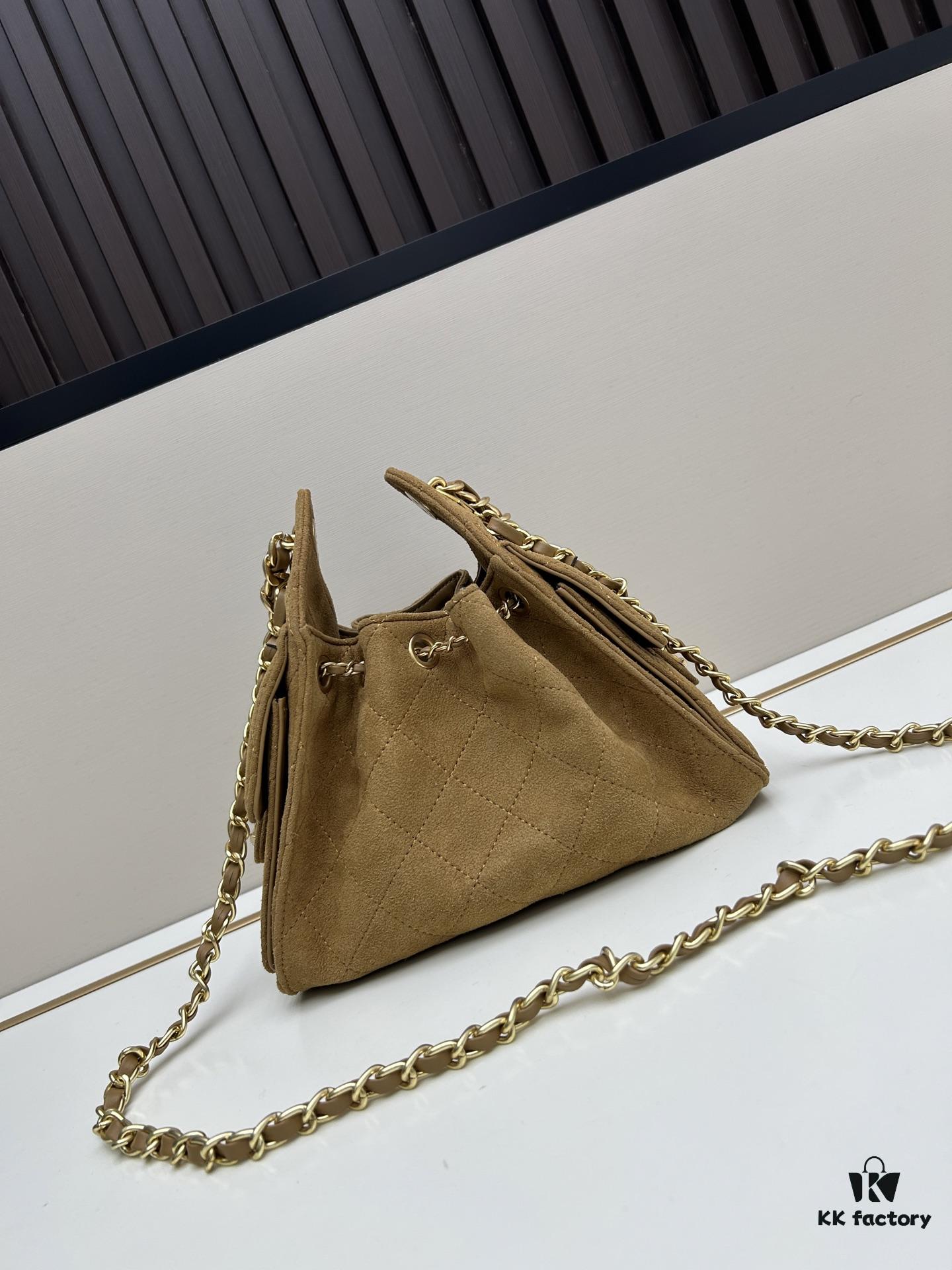 Mini Matte Chanel 25C Hobo Bag in Suede - Vintage Coin Toggle Drawstring Bucket Bag with Quilting and Retro Black-Gold Chain