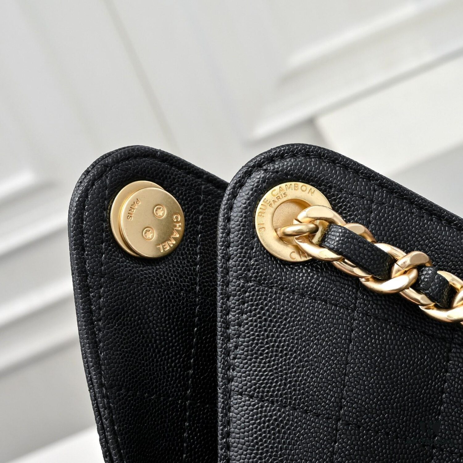 Large Upgraded Chanel 25C Hobo Bag in Quilted Calfskin with Vintage Gold-Tone Buckle Drawstring Bucket Design, Rhombus Stitching, Retro Black and Gold, Classic Chain Detail