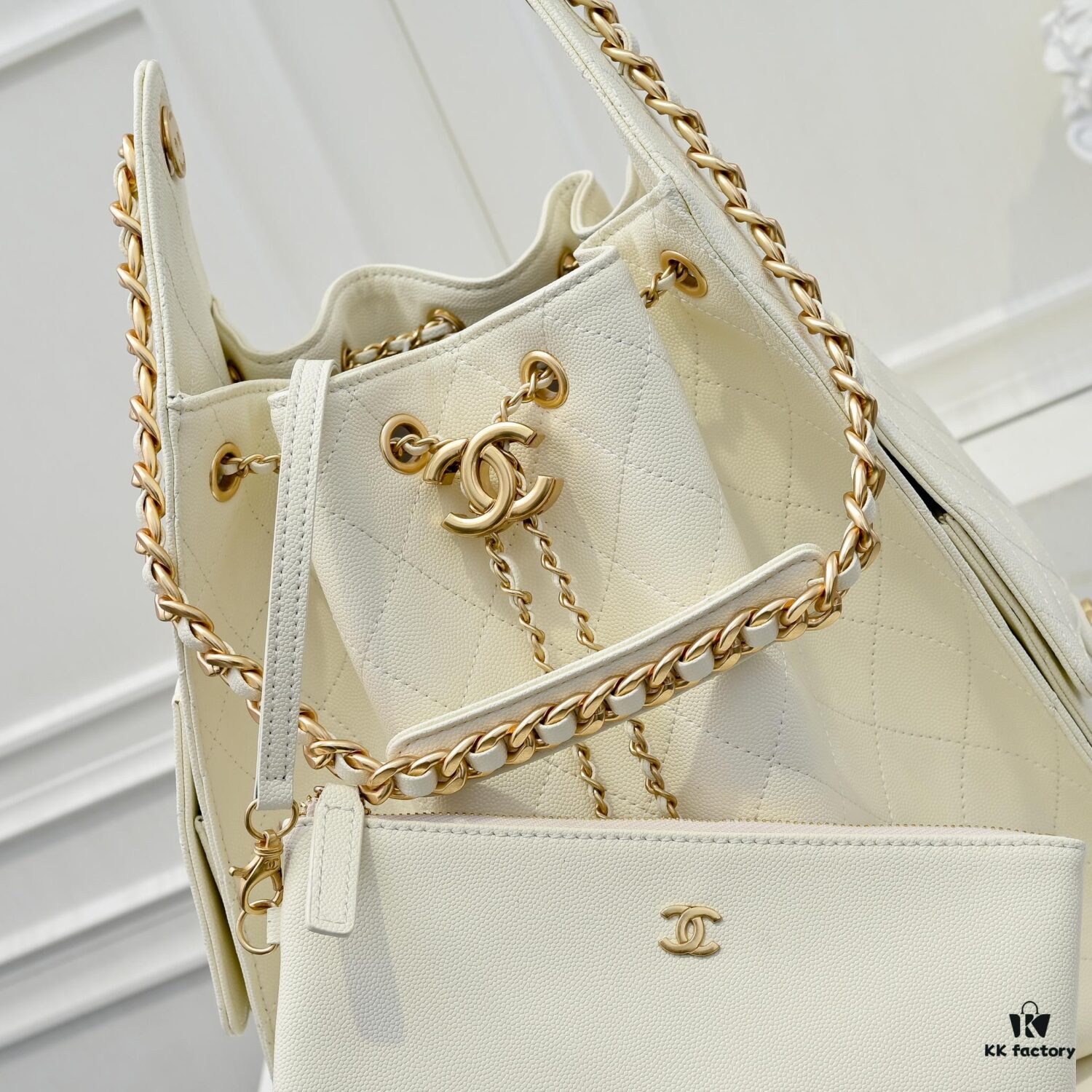 Large Upgrade Version Chanel 25C Hobo Bag in Quilted Calf Leather - Vintage Bucket Shoulder Bag with Coin Toggle Drawstring, Diamond Stitching, Retro Black-Gold Tone, Classic Chain Design