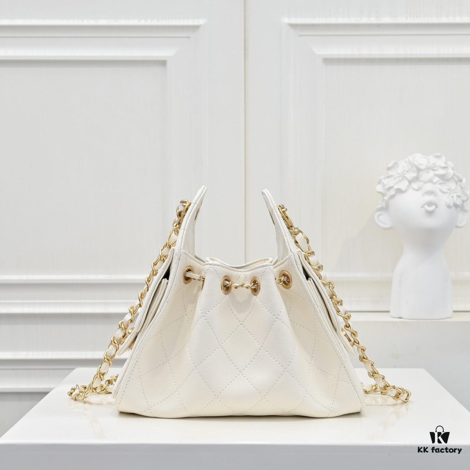 Mini Chanel 25C Hobo Bag in Quilted Calfskin with Vintage Gold Buckle Drawstring Bucket Design + Diamond Stitching + Retro Black and Gold Tone, Classic Chain Strap, Elegant and Versatile