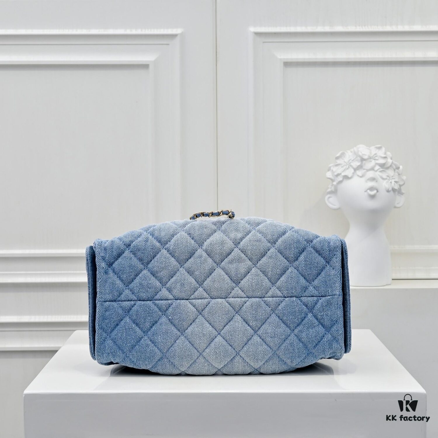 Upgraded Chanel 25C Style Washed Gradient Denim Hobo Bag - Mini Vintage Hipster Crossbody Bucket Bag with Coin Buckle Drawstring, Quilted Pattern, Retro Black-Gold Trim and Classic Chain Strap