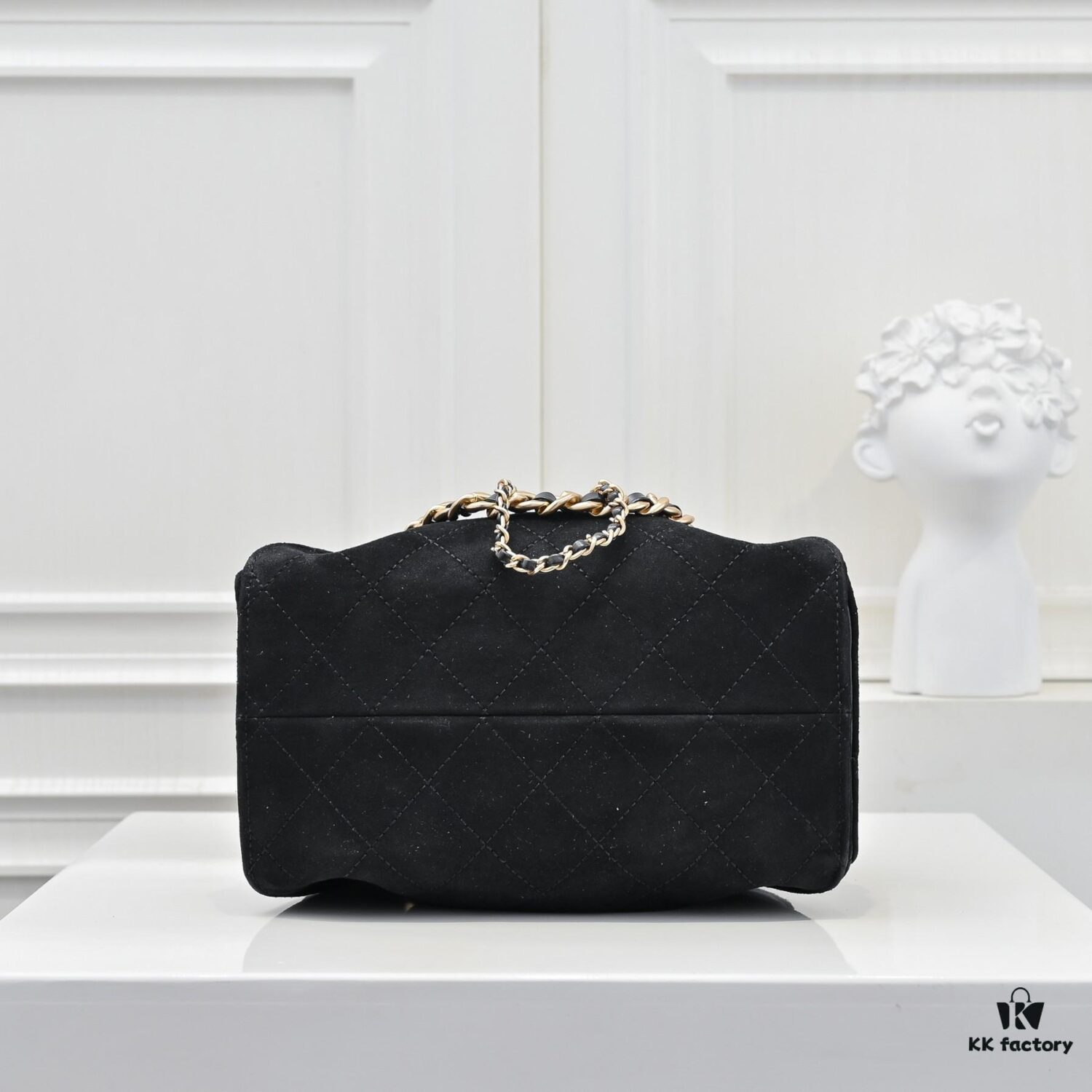 Mini Chanel 25C Bag Hobo Suede Crossbody Bucket Bag with Vintage Coin Toggle Drawstring, Quilted Design, Retro Black and Gold Hardware, Classic Chain Strap