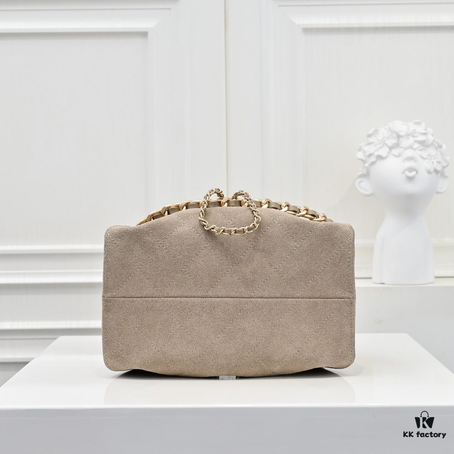 Mini Chanel 25C Hobo Bag in Suede, Crossbody Bucket Bag with Vintage Coin Toggle Drawstring, Diamond Quilting, Retro Black-Gold Hardware, Classic Chain Design