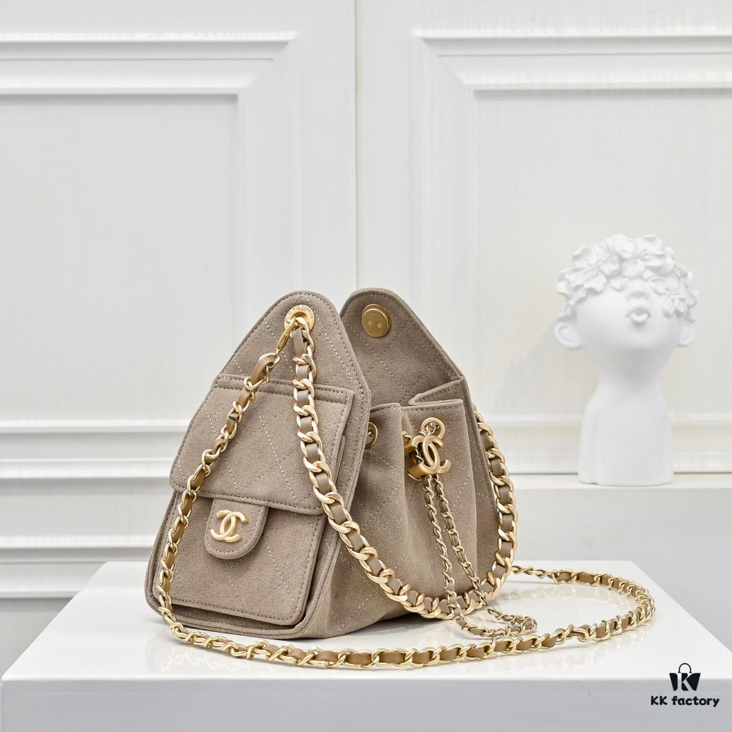 Mini Chanel 25C Hobo Bag in Suede, Crossbody Bucket Bag with Vintage Coin Toggle Drawstring, Diamond Quilting, Retro Black-Gold Hardware, Classic Chain Design