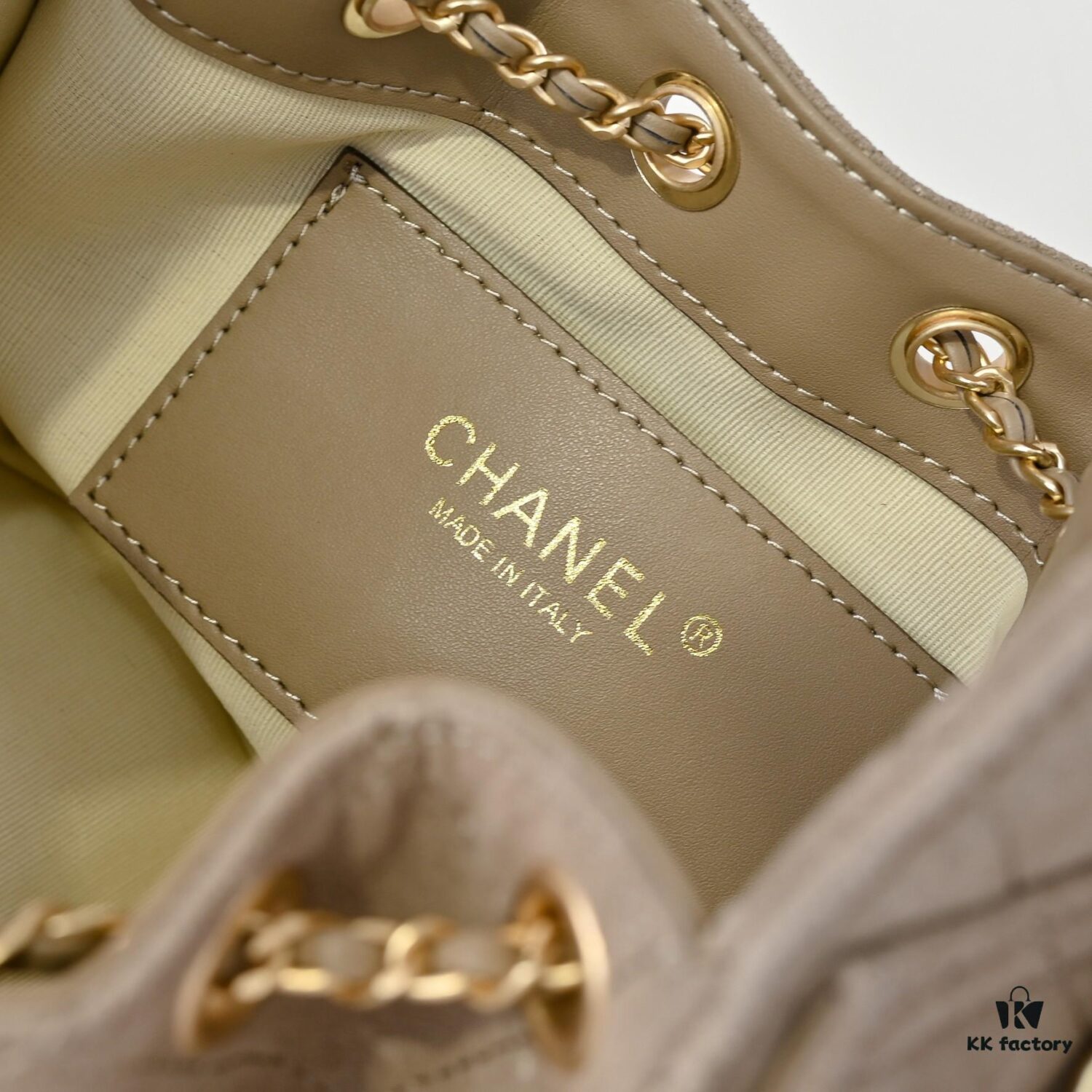 Mini Chanel 25C Hobo Bag in Suede, Crossbody Bucket Bag with Vintage Coin Toggle Drawstring, Diamond Quilting, Retro Black-Gold Hardware, Classic Chain Design