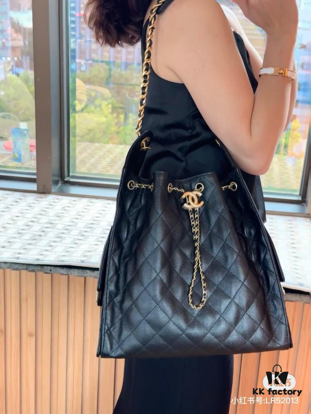 Large Size Suede, Frosted Upgrade Chanel 25C Hobo Bag, Vintage Coin Button Drawstring Bucket Bag with Diamond Quilting, Retro Black and Gold, Classic Chain Design