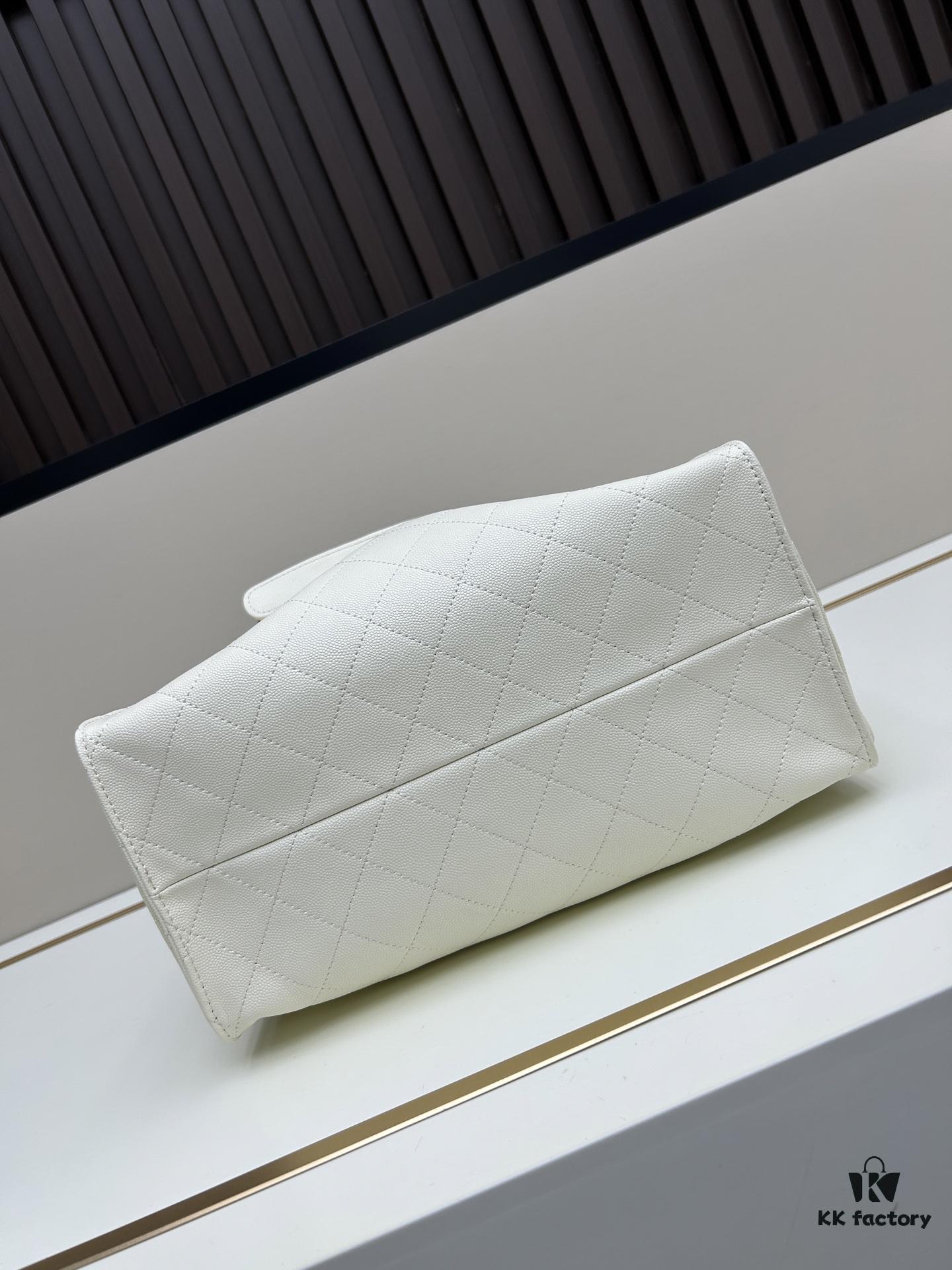 Large Vegan Leather, Suede-Like Texture, Upgraded Version of Chanel 25C Style Hobo Bag, Vintage-Inspired Bucket Bag with Drawstring Closure, Quilted Diamond Pattern, Retro Gold-Tone Hardware, Classic Chain Design