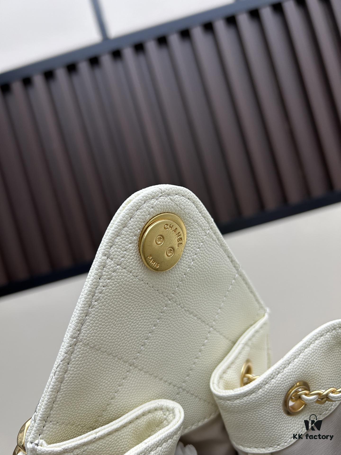 Large Vegan Leather, Suede-Like Texture, Upgraded Version of Chanel 25C Style Hobo Bag, Vintage-Inspired Bucket Bag with Drawstring Closure, Quilted Diamond Pattern, Retro Gold-Tone Hardware, Classic Chain Design