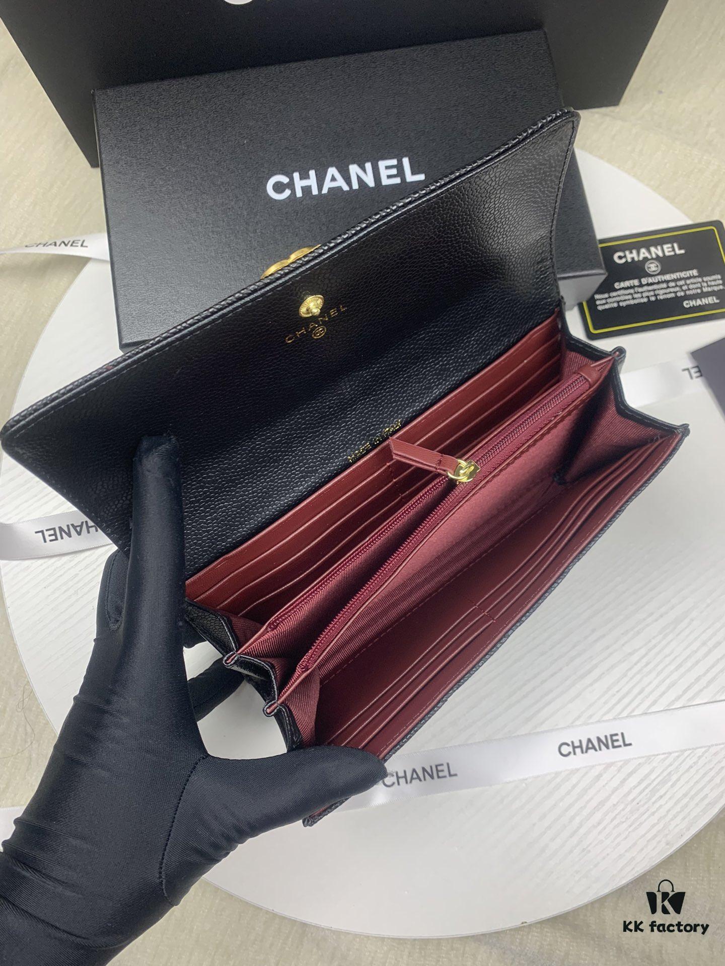 CHANEL Le Boy Long Wallet, Model A80286, Calfskin with Gold-Tone Hardware, Original Quality, Complete Packaging Included! Dimensions: 10.5 x 19 x 3 cm, Color: Quilted Beige with Golden Clasp