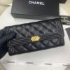 CHANEL Le Boy Long Wallet, Model A80286, Calfskin with Gold-Tone Hardware, Original Quality, Complete Packaging Included! Dimensions: 10.5 x 19 x 3 cm, Color: Quilted Beige with Golden Clasp