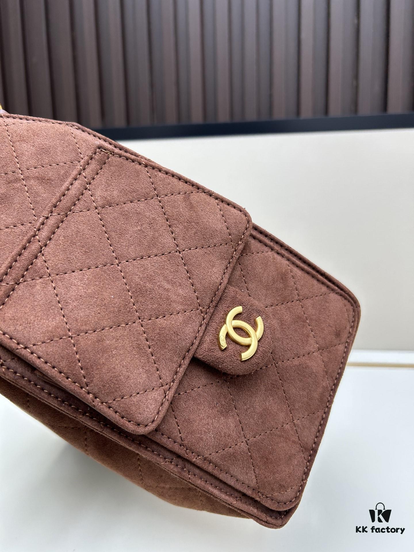 Upgraded Chanel 25C Hobo Bag Mini, Quilted Calfskin Crossbody Bucket Bag with Vintage Gold Buckle Drawstring, Diamond Stitching, Retro Black-Gold Tone, Classic Chain Design