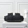 CHANEL 25C New Arrival – Lightweight and Stylish Lambskin Shoulder Bag with Chunky Chain