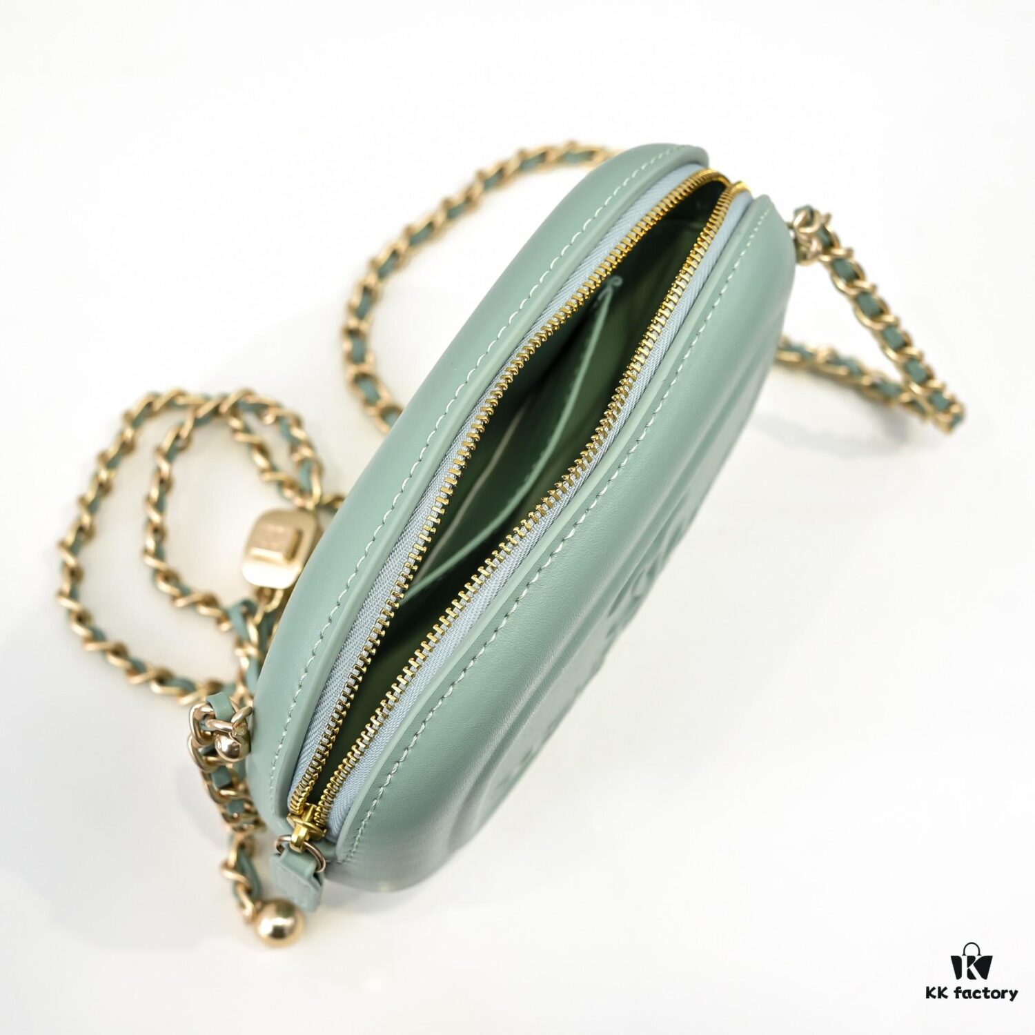 CHANEL 25C Pre-Spring Vacation Collection Gold Mini Camera Bag