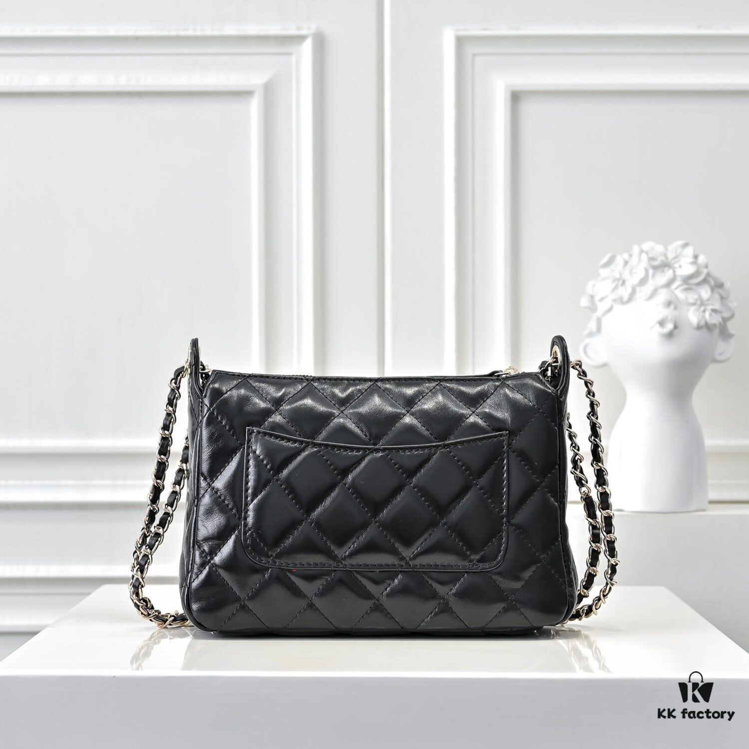 Chanel 25C Spring/Summer New Arrival Camera Bag - Luxurious Lambskin with Gold-Tone Chain