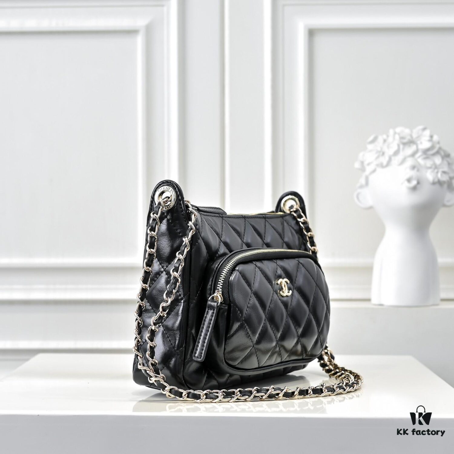 Chanel 25C Spring/Summer New Arrival Camera Bag - Luxurious Lambskin with Gold-Tone Chain