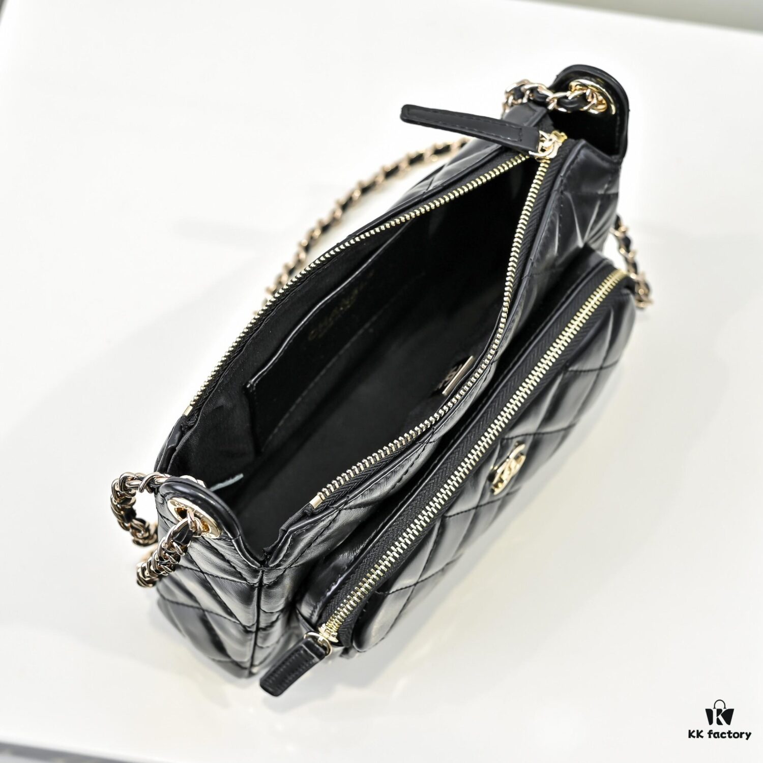 Chanel 25C Spring/Summer New Arrival Camera Bag - Luxurious Lambskin with Gold-Tone Chain