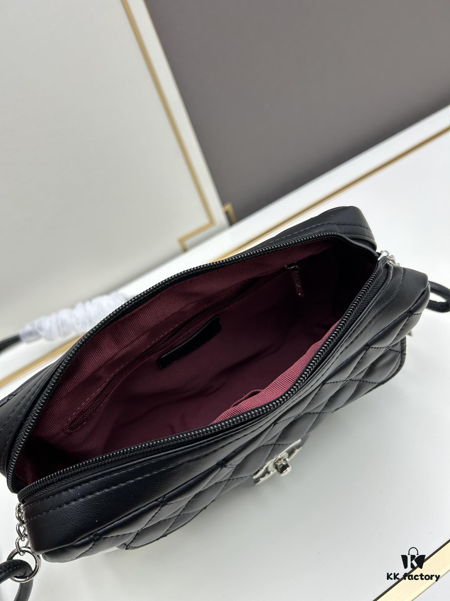 New Arrival with Box Words Fail! No Wonder So Many Are Searching for This Black and White Chanel Camera Bag