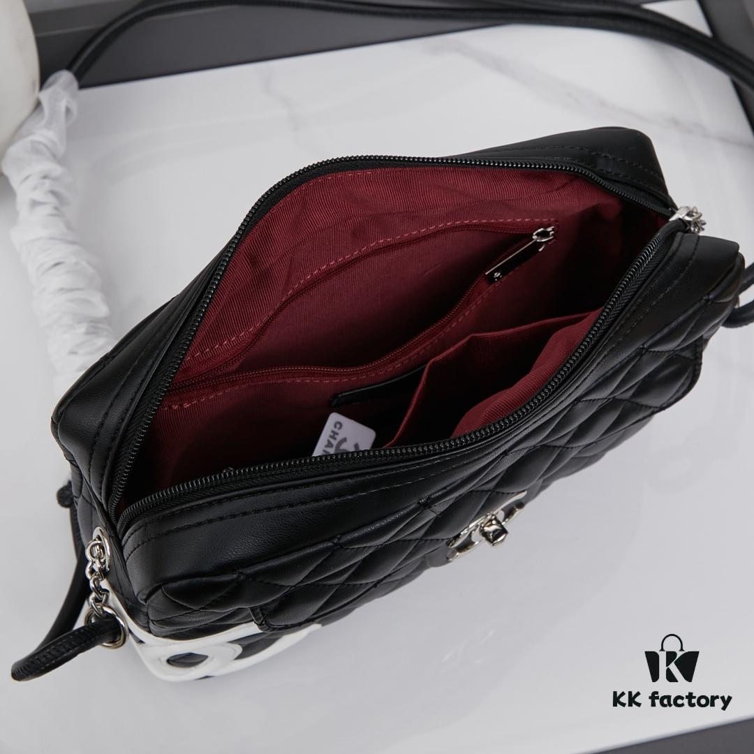 New Arrival with Box Words Fail! No Wonder So Many Are Looking for This Black and White Chanel Camera Bag