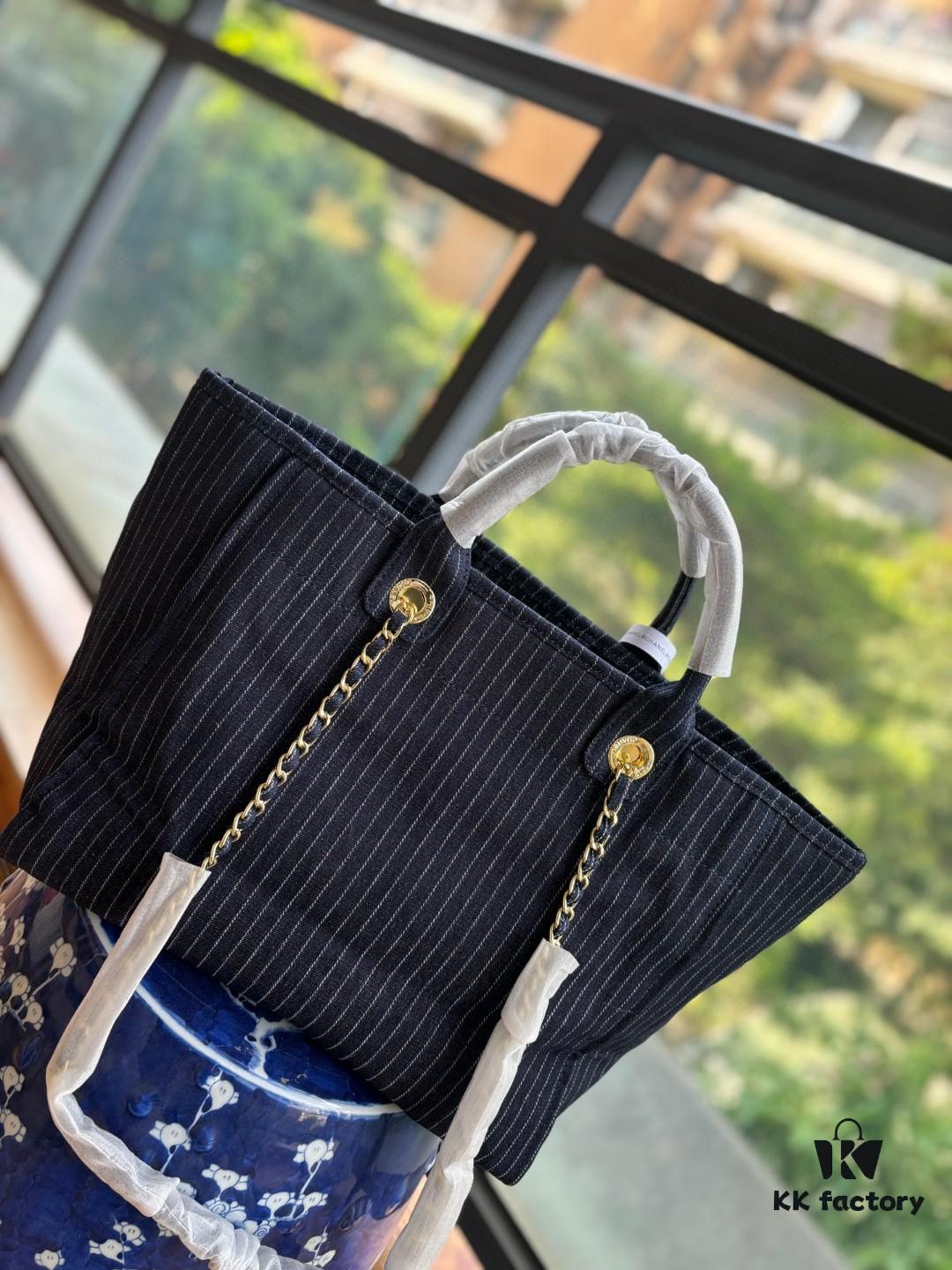 Chanel Xiaoxiang Home 24 New Arrival Beach Bag