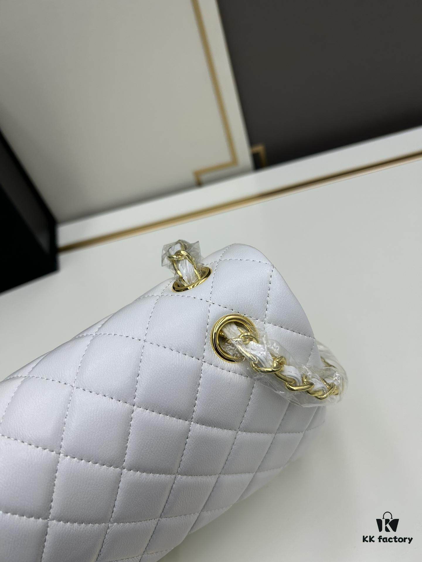 Chanel Classic CF1112 Lambskin Electroplated Hardware with Glazed Finish, Premium Cowhide Gold Tone Clasp