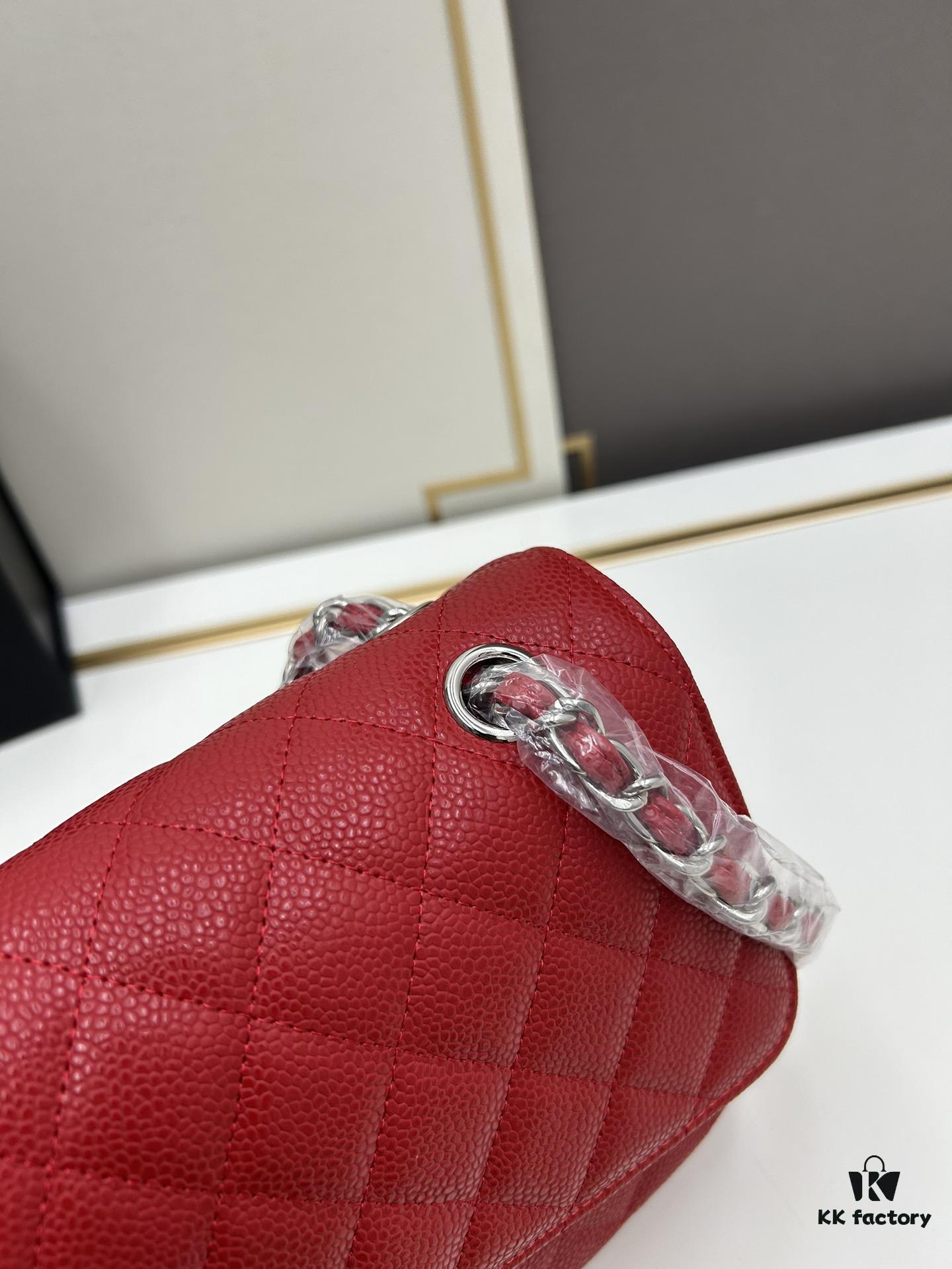 Chanel Classic CF1112 Calfskin Quilted Texture, Electroplated Hardware with Special Glazing Treatment for Long-Lasting Color Retention, Genuine Leather Gold Tone Clasp