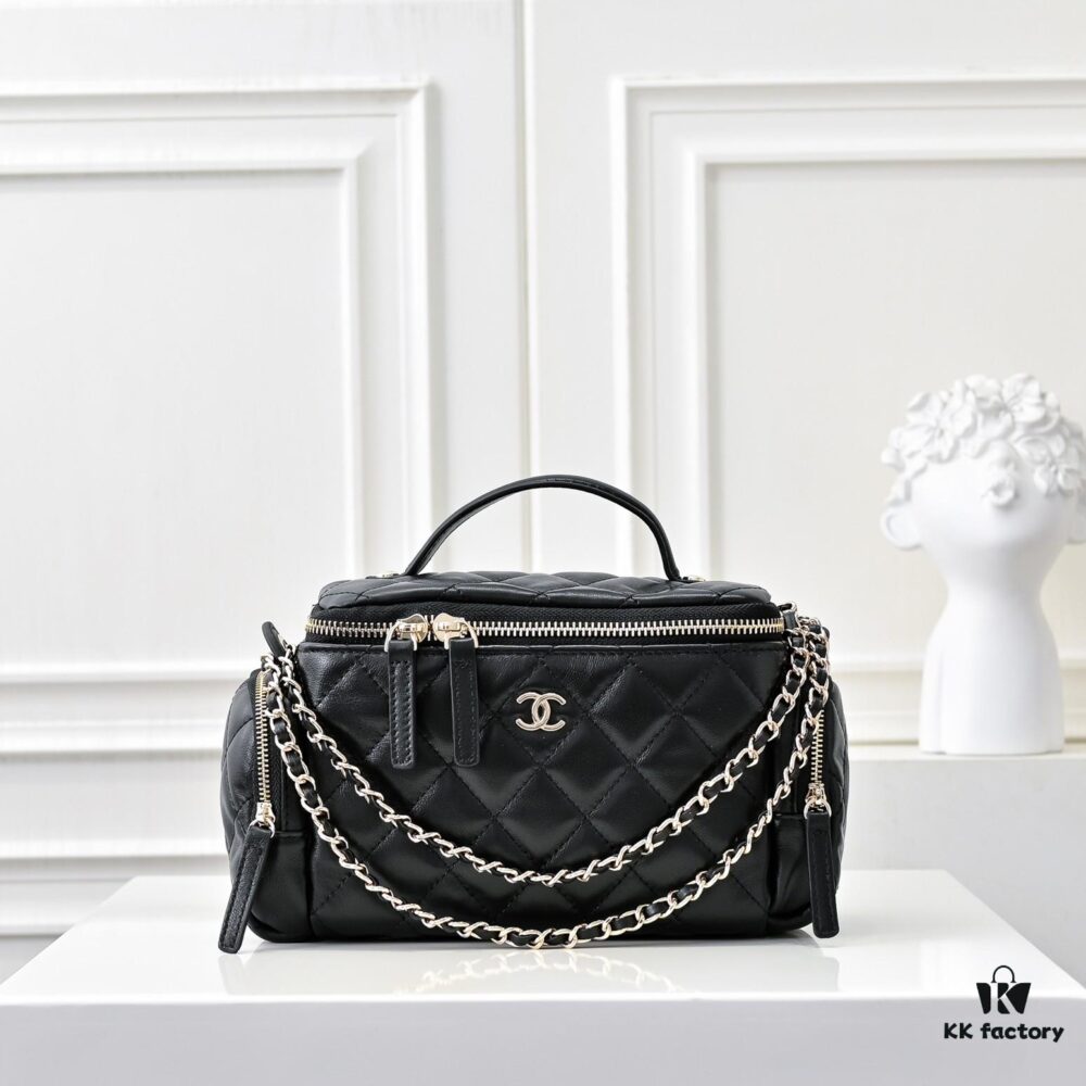 CHANEL24K New Mini Camera Bag - Elegant Lambskin with Metallic Chain, Chic and Versatile Design
