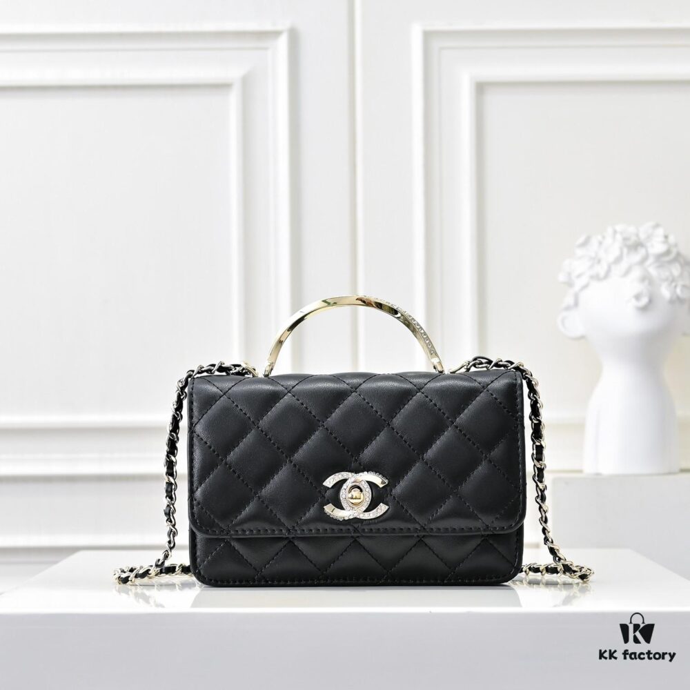 CHANEL 2024 Fall/Winter New Arrival Genuine Lambskin WOC with Metal Rhinestone Handle, Stylish and Elegant, Can Be Carried by Hand or Crossbody