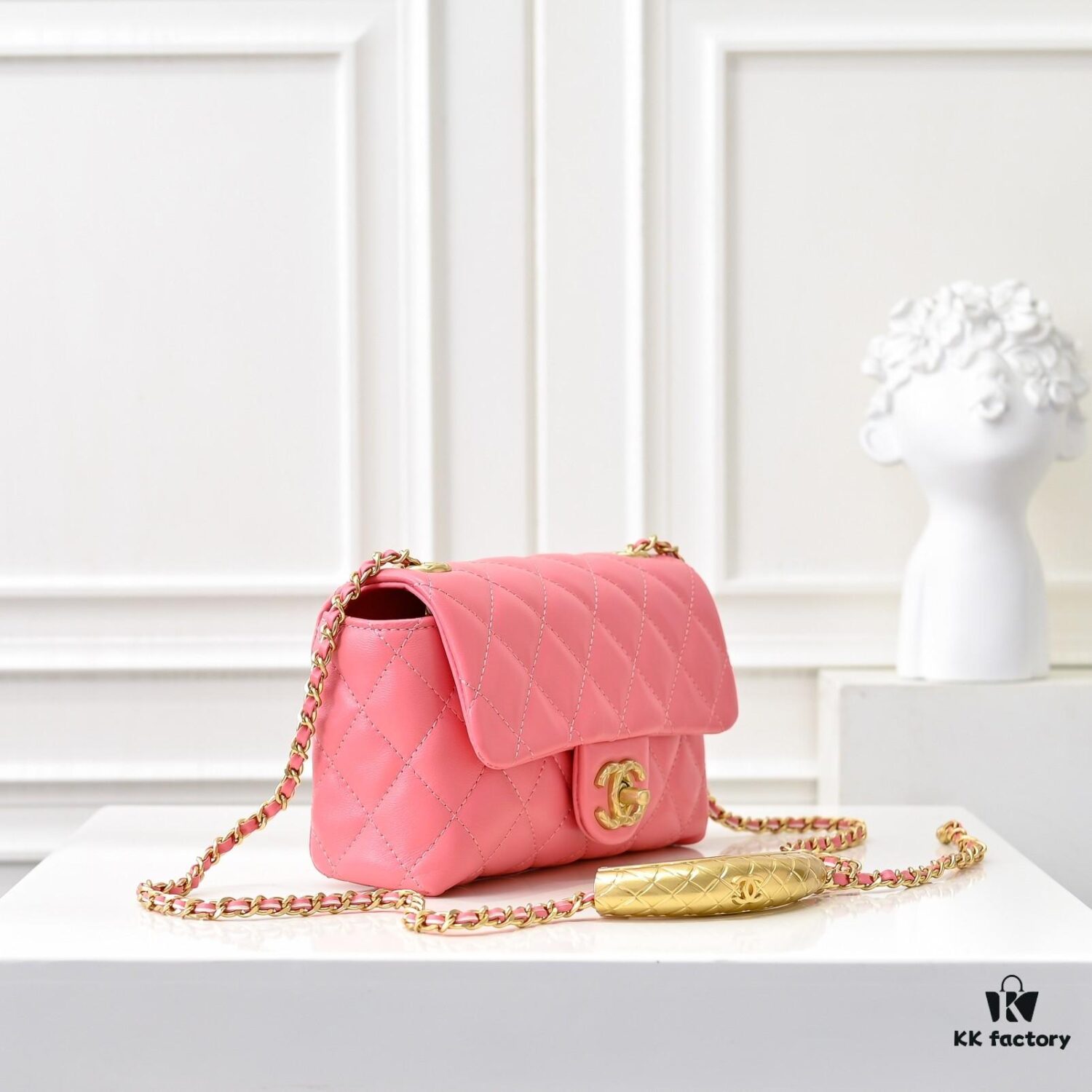 Chanel 24B Latest Metal Adjustable Flap Bag, Soft Lambskin Shoulder Bag with Adjustable Strap for Multiple Wearing Styles