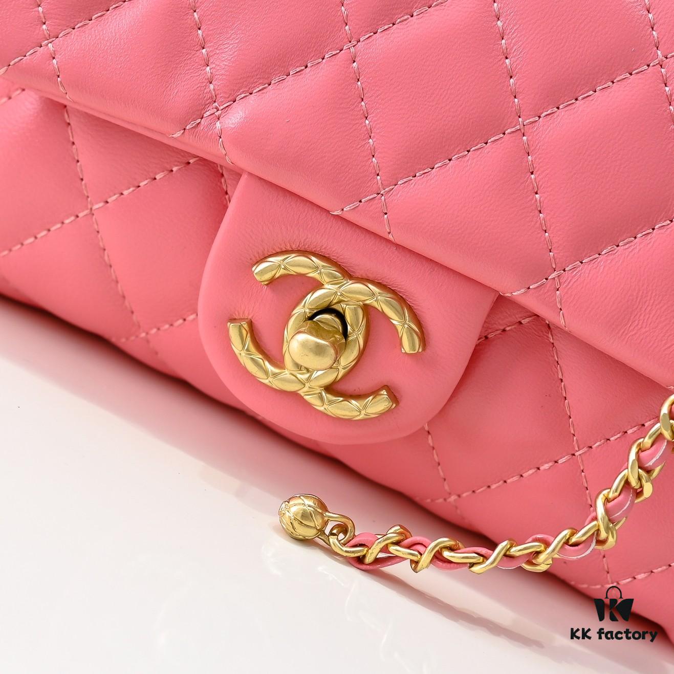 Chanel 24B Latest Metal Adjustable Flap Bag, Soft Lambskin Shoulder Bag with Adjustable Strap for Multiple Wearing Styles