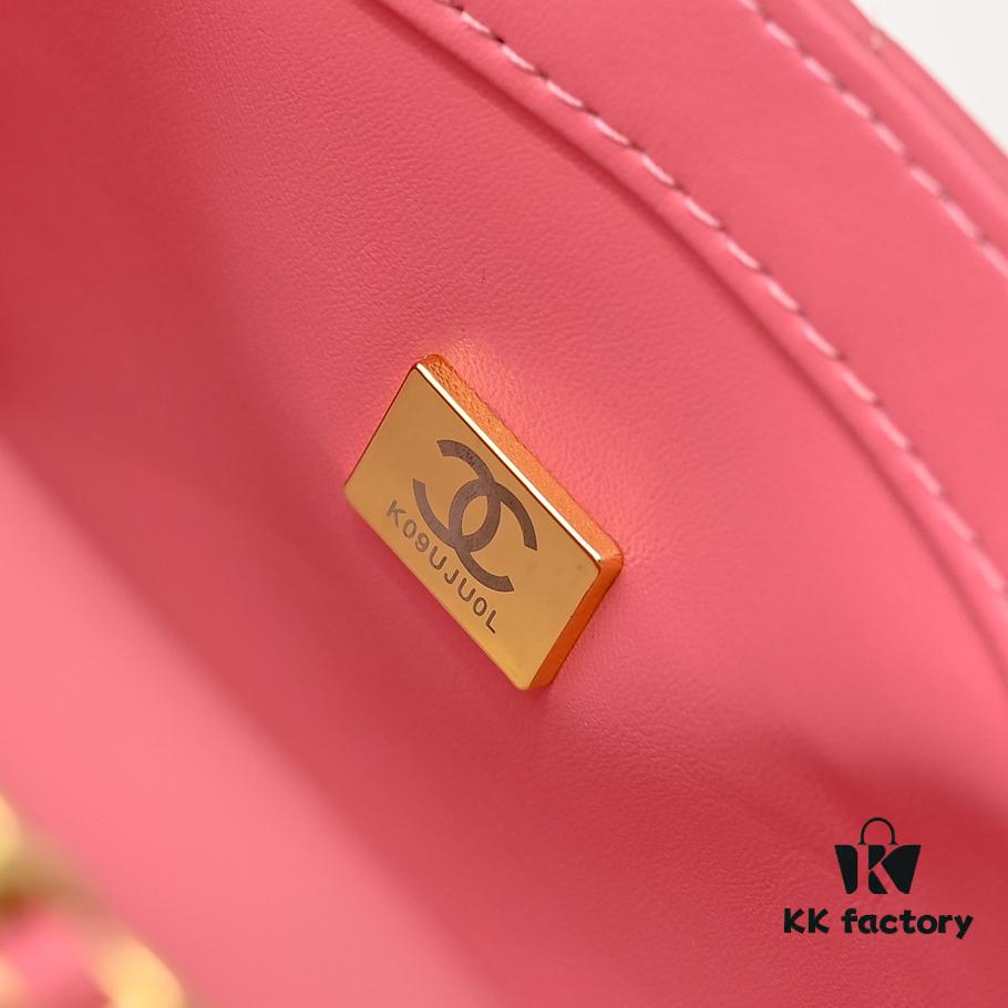 Chanel 24B Latest Metal Adjustable Flap Bag, Soft Lambskin Shoulder Bag with Adjustable Strap for Multiple Wearing Styles