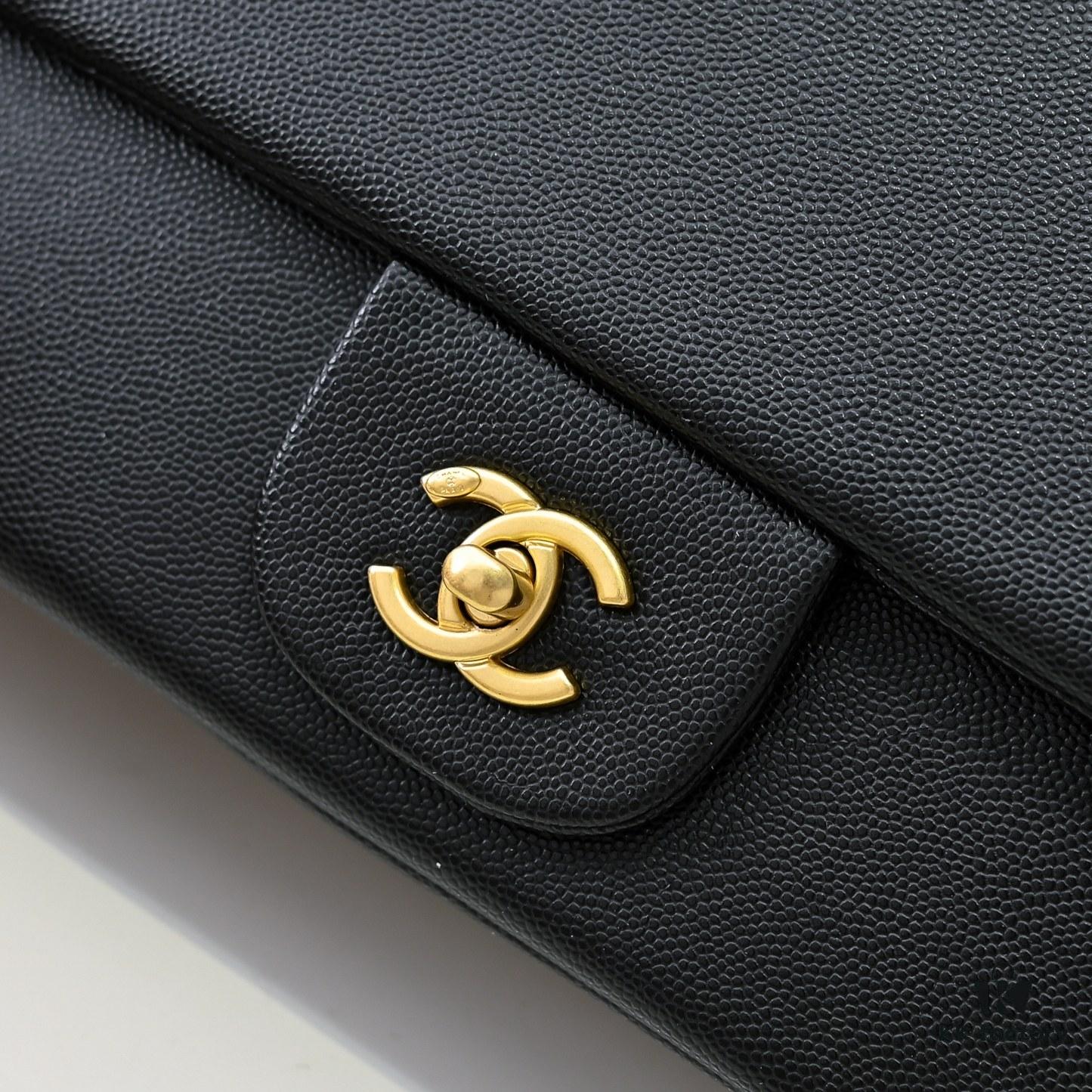 Large Size 👑 CHANEL 24K New Style CF Vintage Bag, Elegant and Timeless with Textured Shiny Calfskin and Gold-Tone Metal, Retro Chic – A Must-Have for Chanel Lovers with Stunning Silhouette