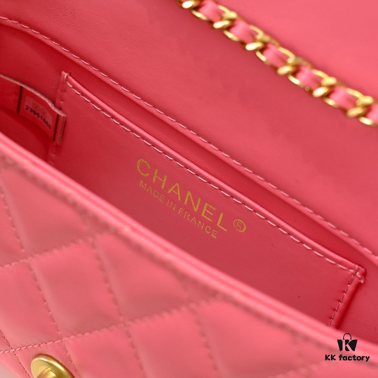 Chanel 24B Latest Metal Adjustable Flap Bag, Soft Lambskin Shoulder Bag with Adjustable Strap for Multiple Wearing Styles