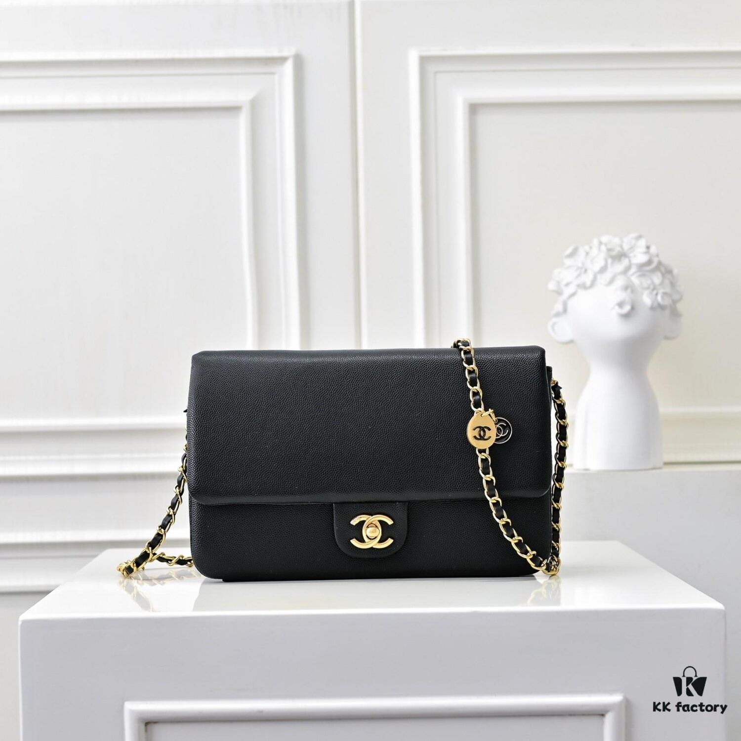 Medium Vintage CHANEL 24K New CF Style, Elegant Smooth Calfskin with Gold-Tone Hardware, Classic Quilted Design, Timeless Retro Chic
